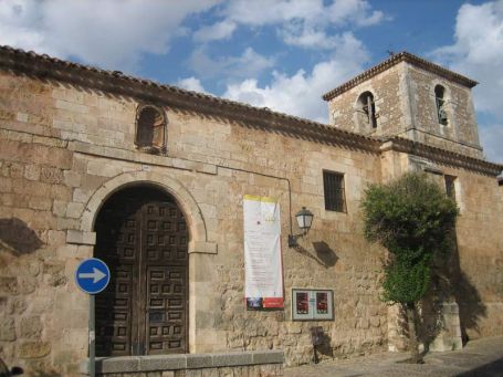 Plaza de Santa Clara de Lerma, entre dos conventos barrocos, Burgos